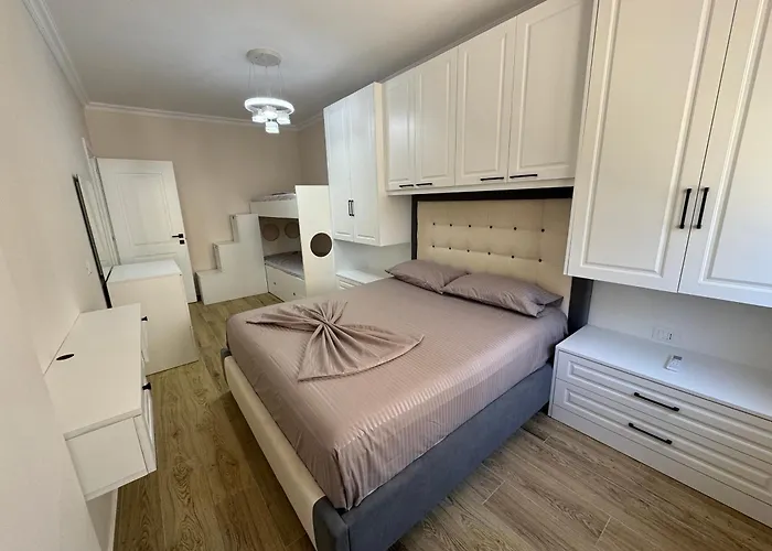 Golem Best Apartment Appartamento *