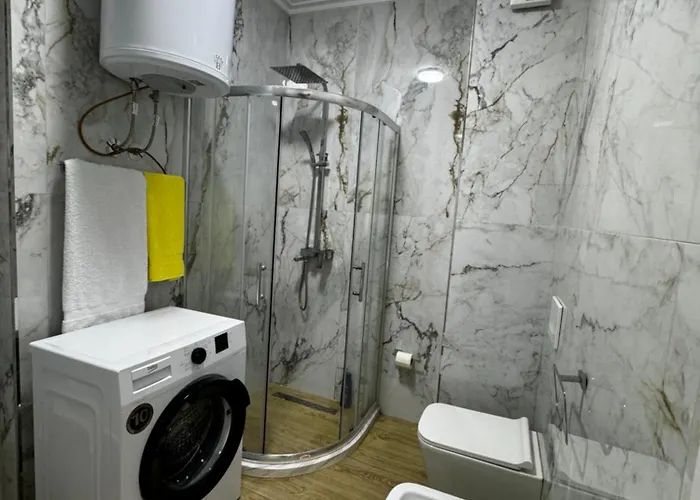 Golem Best Apartment Appartamento Golem (Tirana)